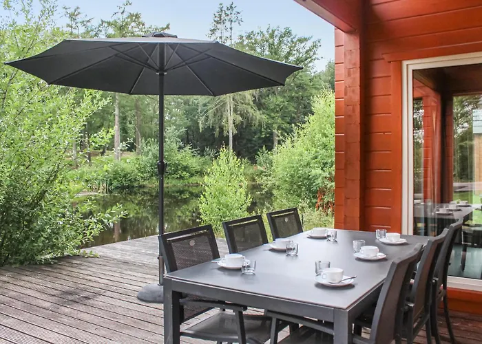 Dom wakacyjny Lovely In With House Sea View