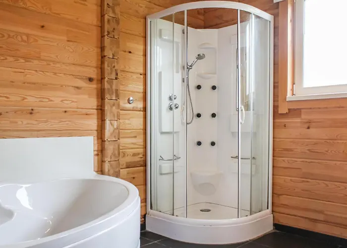 Dom wakacyjny Lovely In With House Sea View *