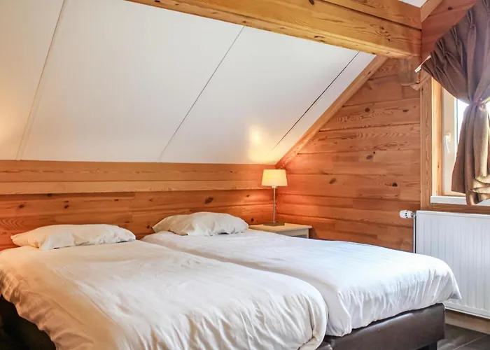 Lovely In With House Sea View